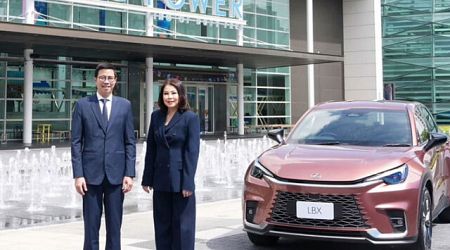 Lexus ร่วมฉลองครบรอบ 35 ปี คิง เพาเวอร์ มอบรถมูลค่า 2.39 ล้านบาท