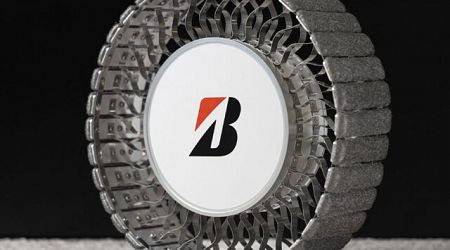 Bridgestone พัฒนายางสำหรับยานสำรวจดวงจันทร์