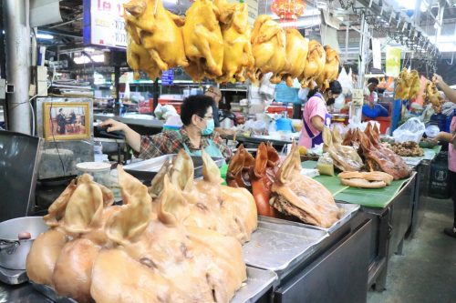 จองหัวหมู ไก่ต้ม เป็ดพะโล้ไหว้ตรุษจีนล่วงหน้า คึกคัก ที่้ร้านโต บริการ