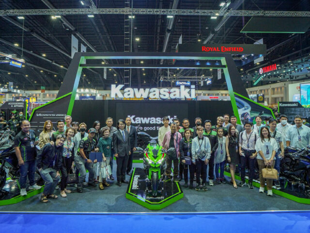 Kawasaki เปิดตัว 2023 Ninja ZX-4R เป็นครั้งแรกในอาเซียน