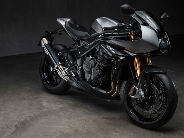 Triumph Speed Triple 1200 RR Breitling Limited Edition