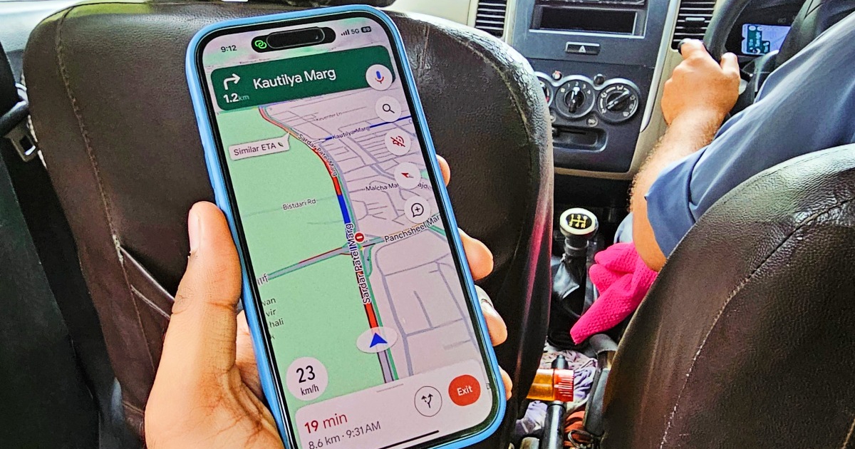 ในที่สุด Google Maps บน iOS และ CarPlay ก็มีมาตรวัดความเร็วแล้ว