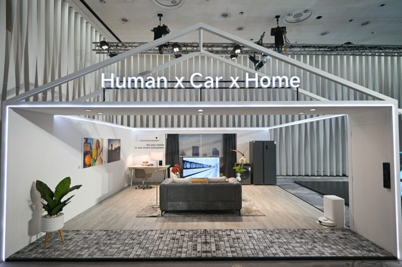 Xiaomi ประเทศไทย ย้ำกลยุทธ์ ‘Human x Car x Home’ จัดแสดงระบบนิเวศอัจฉริยะพร้อมรถยนต์ไฟฟ้าอัจฉริยะ Xiaomi SU7